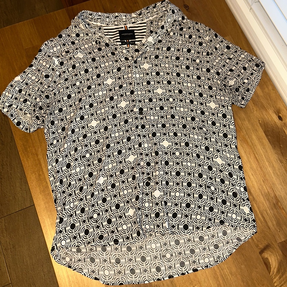 Patterned Black and White Button-Down Shirt